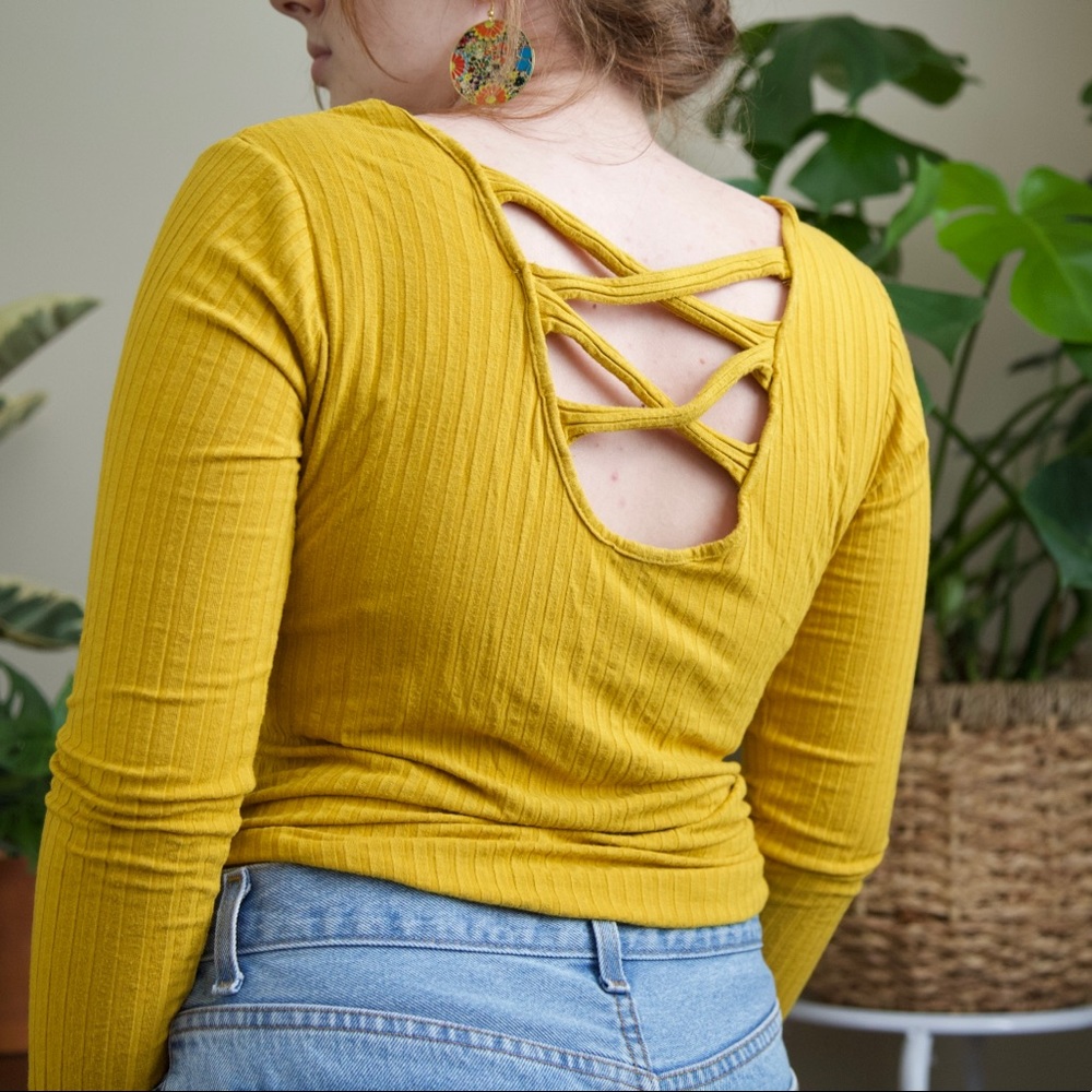 Yellow ribbed long sleeve